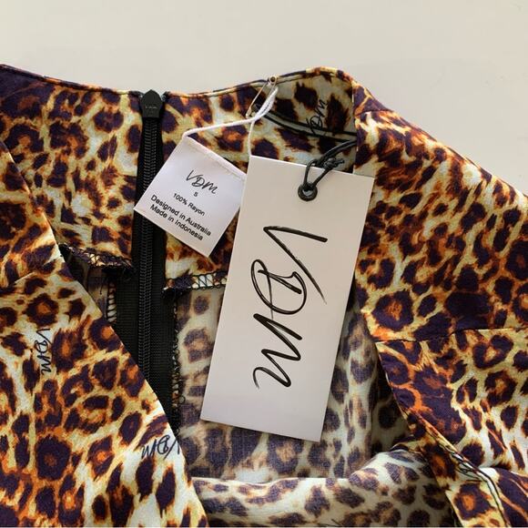 VDM The Label Revolve Stassie Leopard Print Skirt Swim Coverup Women's Small - Picture 6 of 7